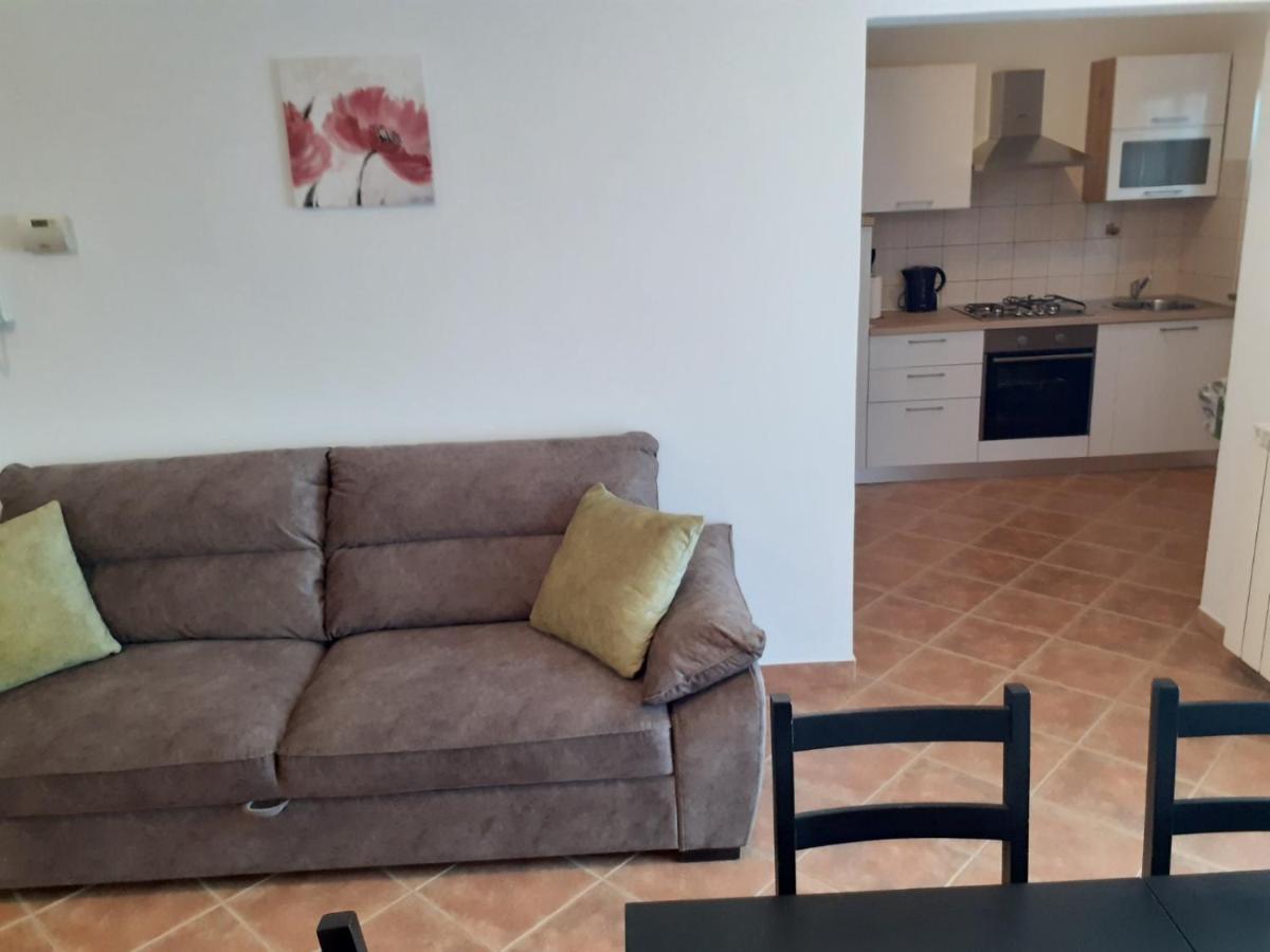 Charming Apartments In Pula Luaran gambar