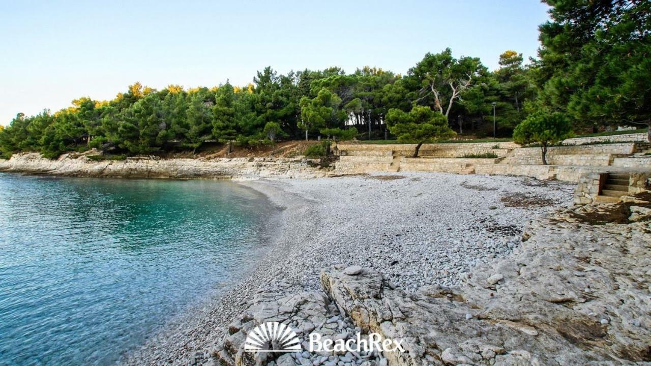 Charming Apartments In Pula Luaran gambar